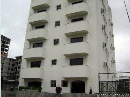 Guaruja Flat Hotel Exterior photo